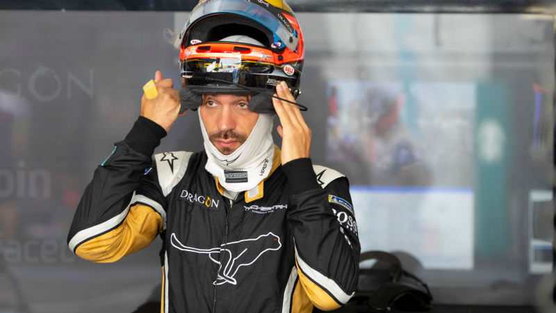 Jean Eric-Vergne, uno de los pilotos multados.